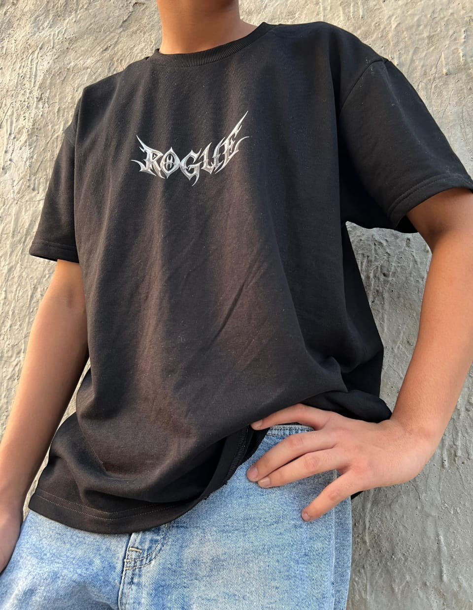 ROGUE BASIC - OVERSIZED TEE